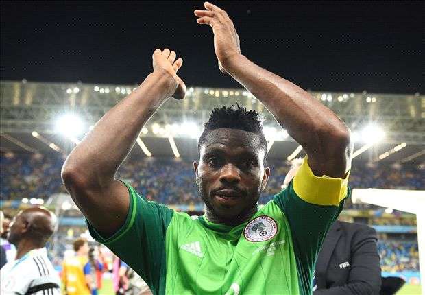 Gernot Rohr and Joseph Yobo