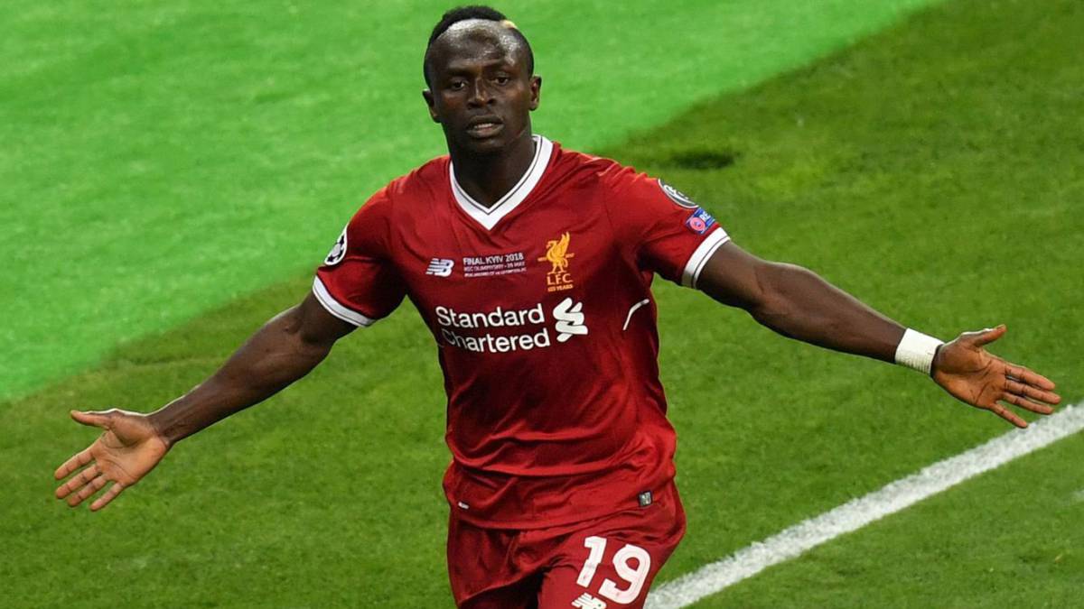 Sadio Mane happy at Liverpool