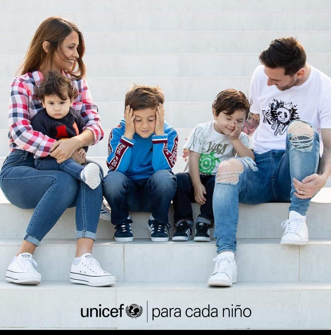 messi and family