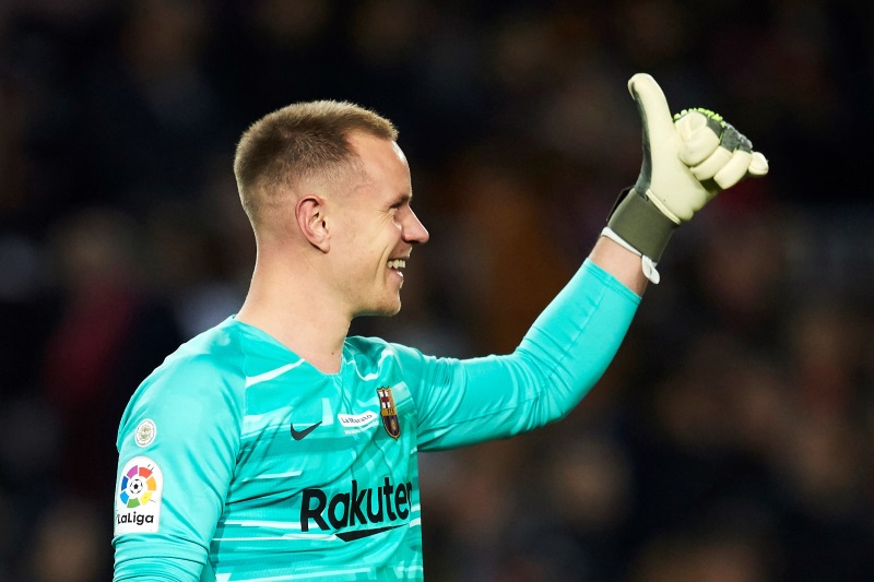 Goalkeeper Ter Stegen to pen long-term Barcelona contract