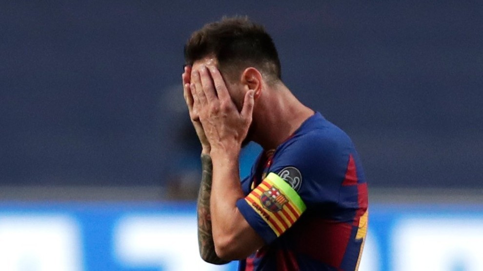 Messi ‘isolates’ himself from teammates after Barca defeat (Photo)