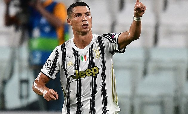 Ronaldo urged to snub Man Utd upon rumoured return