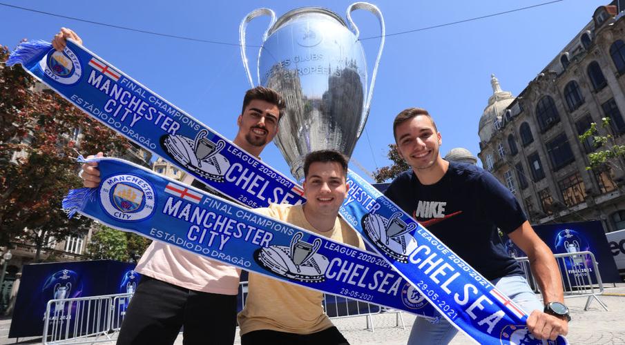 UCL Final: Man City and Chelsea fans begin to gather in Porto