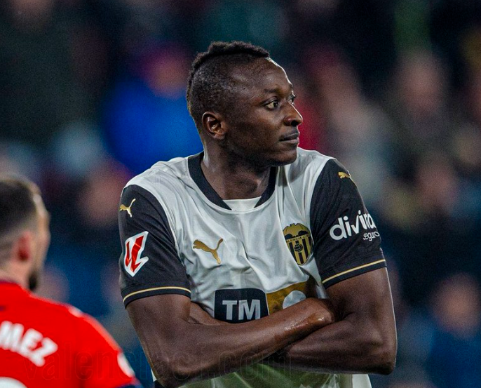 Sadiq Umar set for Real Sociedad exit amid €30m Qatar offer