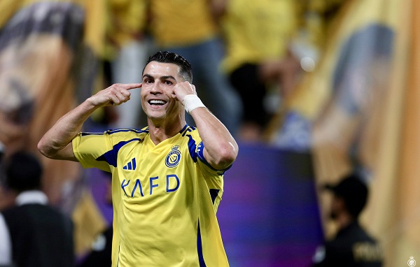 Ronaldo nears historic 1,000 career goals