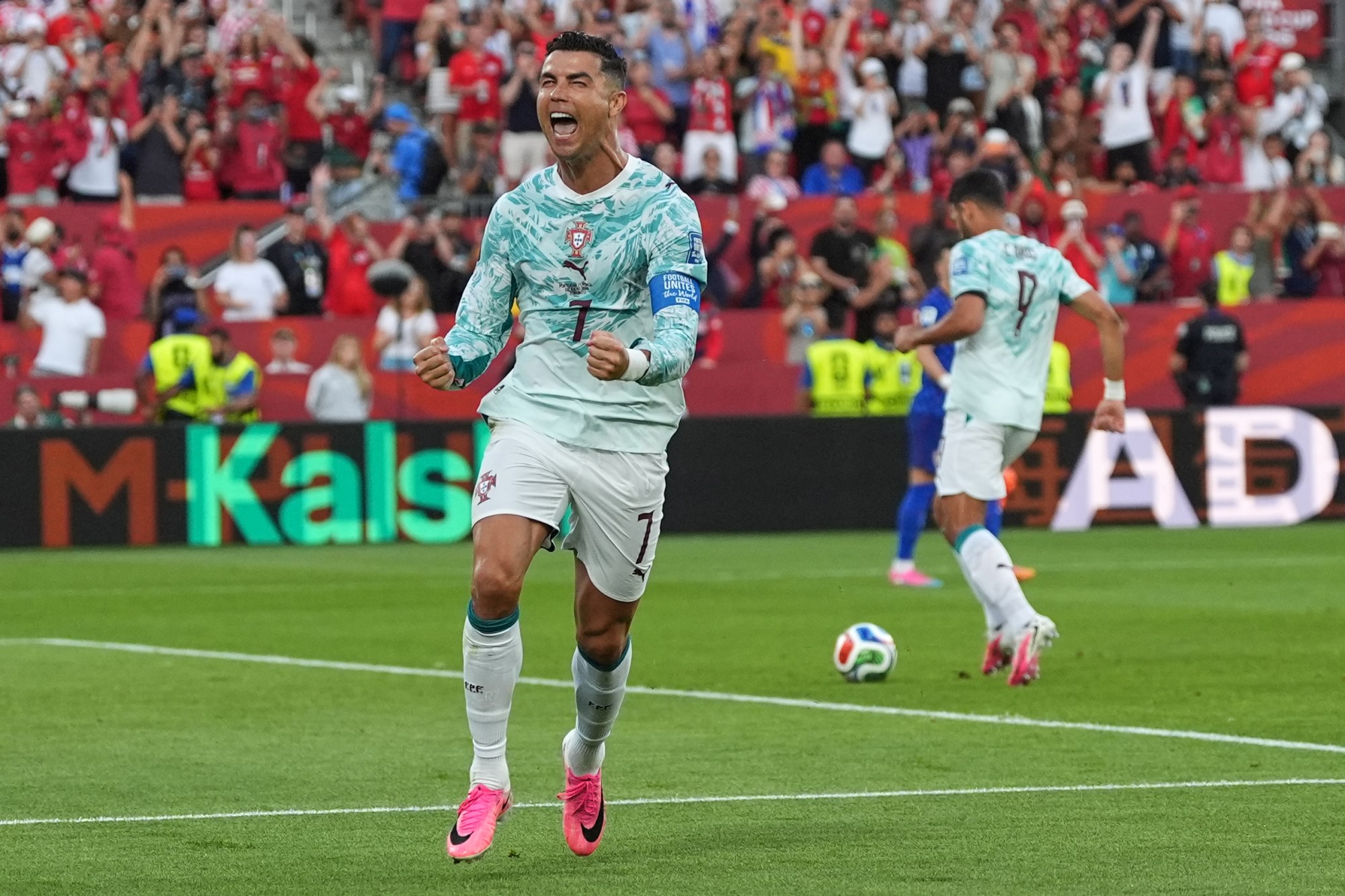 JUST IN: Ronaldo scores as Portugal beat Croatia 2-1 in dramatic Round of 32 contest